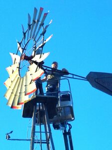 Windmill Servicing